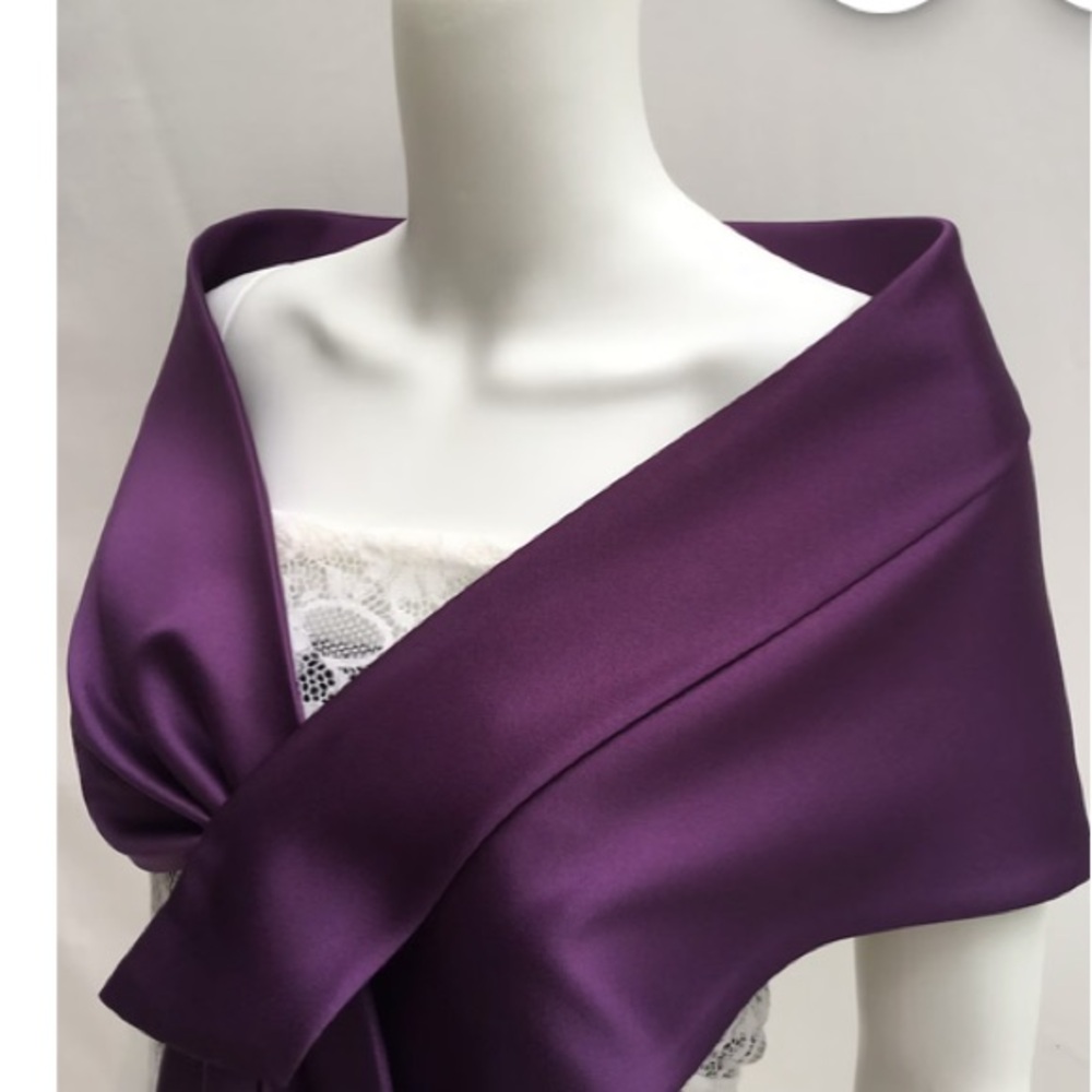Navy Blue Satin Wrap by Bumble Beez